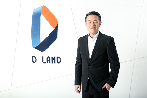 “ดี–แลนด์ฯ” จัดเต็มโปรโมชั่น 3 โครงการคุณภาพ! บนสุดยอดทำเลศรีราชา “ดีพาร์ค คอนโด– ดีทาวน์ โกรว์–บ้านดี เดอะมอนเทอเรย์” ลดหนัก! 2 แสนถึงครึ่งล้าน – เปิดเฟสใหม่ราคาพรีเซล! ตอบโจทย์ครบทุกความต้องการ พร้อมการันตีผู้เช่าเอาใจคนซื้อเพื่อการลงทุน จองวันนี้! รับฟรี! iPhone 11 Pro Max และพิเศษสุดๆ! ลงทะเบียนออนไลน์รับส่วนลดเพิ่มอีก 1 แสนบาท นายศิริพงษ์ สมบูรณ์ กรรมการผู้จัดการ บริษัท ดี–แลนด์ กรุ๊ป จำกัด ผู้นำธุรกิจพัฒนาอสังหาริมทรัพย์ ในเขตกรุงเทพฯ ตอนใต้ พระราม 2–สมุทรสาคร โซนภาคตะวันออก และโซนกรุงเทพฯ ฝั่งตะวันตก เปิดเผยว่า ตลาดอสังหาริมทรัพย์ในโซนภาคตะวันออก โดยเฉพาะที่อำเภอศรีราชา จังหวัดชลบุรีได้รับการตอบรับที่ดีจากผู้พัฒนาโครงการ ดีมานด์ของคนในพื้นที่ รวมถึงนักลงทุนจากโครงการเขตพัฒนาพิเศษภาคตะวันออก (Eastern Economic Corridor : EEC) ซึ่งโครงการต่างๆ ของดี–แลนด์ฯ ได้กระแสตอบรับที่ดี ทั้งกลุ่มที่อยากมีบ้านและกลุ่มนักลงทุน ล่าสุด ดี–แลนด์ฯ ได้จัดโปรโมชั่นที่อยู่อาศัย 3 โครงการบนทำเลศักยภาพศรีราชาเพื่อสมนาคุณพิเศษและส่งท้ายปี 2562 ประกอบด้วย 1. ดีพาร์ค คอนโด สวนเสือ–ศรีราชา 2. ดีทาวน์ โกรว์ สวนเสือ–ศรีราชา และ 3. บ้านดี เดอะมอนเทอเรย์ อัสสัมชัญ–ศรีราชา สำหรับโครงการ “ดีพาร์ค คอนโด สวนเสือ–ศรีราชา” จัดโปรโมชั่น “ลดหนัก! 2 แสน 10 ยูนิตสุดท้าย” รูปแบบโครงการเป็นคอนโดมิเนียมที่ตอบโจทย์ทุกไลฟ์สไตล์ ขนาด 24 ตารางเมตร ประกอบด้วย 1 ห้องนอน 1 ห้องน้ำ โดดเด่นด้วยทำเลที่ตั้งอยู่ในพื้นที่เดียวกับโครงการดีทาวน์ซึ่งเป็นศูนย์รวมความสะดวกและทันสมัย อยู่ติดกับพอร์โต้ มาร์เก็ต ใกล้คอนวีเนียนสโตร์ ร้านอาหาร พร้อมห้องออกกำลังกายในร่ม ระบบรักษาความปลอดภัย 24 ชั่วโมง พร้อม กล้องวงจรปิด CCTV และพื้นที่จอดรถมากกว่า 130 คัน การเดินทางสะดวก เพียง 5 นาทีจาก J–Park ใกล้แหล่งชุมชน ธนาคาร โรงเรียน และช้อปปิ้งมอลล์ นอกจากนี้ ยังอยู่ใกล้เส้นทางคมนาคมขนาดใหญ่ ทั้งมอเตอร์เวย์และ เส้นสุขุมวิท คอนโดมิเนียมพร้อมอยู่ ตกแต่งครบ ราคาเริ่มต้น 1.5 ล้านบาท จ่าย 1,000 บาท เข้าอยู่ได้ทันที! พร้อมบริการบริหารห้องพักเพื่อให้เช่าอย่างมืออาชีพ การันตีผู้เช่า 1 ปี โครงการ “ดีทาวน์ โกรว์ สวนเสือ–ศรีราชา” มาพร้อมโปรโมชั่น “ลดหนัก! ครึ่งล้าน 5 ยูนิตเท่านั้น” ในรูปแบบอาคารพาณิชย์เพื่อธุรกิจร้านค้าและอพาร์ทเม้นท์ 3 ชั้น ขนาด 18 ตารางวา พื้นที่ใช้สอย 152 ตารางเมตร ประกอบด้วย 6 ห้องเช่า 6 ห้องน้ำ ทำเลติดถนนหนองค้อ–สวนเสือศรีราชา อยู่ติดถนนใหญ่ ไม่ไกลจากตัวเมืองศรีราชา ใกล้แหล่งชุมชนและแหล่งอำนวยความสะดวกมากมาย คล่องตัวมากยิ่งขึ้นด้วยเส้นทางคมนาคมที่สามารถเข้า–ออกเมืองศรีราชาได้หลายช่องทาง ตอบโจทย์ความต้องการครบทุกด้าน ชั้นล่างสามารถทำธุรกิจสำหรับเจ้าของกิจการหรือปล่อยเช่าหน้าร้าน ชั้นบนเป็นส่วนตัวด้วยทางเข้า–ออกแยกอิสระ ห้องพักแบ่งสัดส่วนลงตัวพร้อมตกแต่งเฟอร์นิเจอร์ คลับเฮ้าส์ สโมสร สระว่ายน้ำ พื้นที่ส่วนพักผ่อนกระจายรอบโครงการ ระบบรักษาความปลอดภัยตลอด 24 ชั่วโมง พร้อมกล้อง CCTV และพื้นที่จอดรถมากถึง 300 คัน ราคาเริ่มต้น 4.3 ล้านบาท กับเงื่อนไขสุดพิเศษ ฟรี! จัดหาผู้เช่า 2 ปี การันตีรายได้ 2 ปี ผ่อน 1,000 บาท/เดือน และกู้ได้เต็ม 100% ส่วนโครงการ “บ้านดี เดอะมอนเทอเรย์ อัสสัมชัญ–ศรีราชา” จัดโปรโมชั่น “เปิดเฟสใหม่ ราคาพรีเซล” ในรูปแบบทาวน์โฮมอารมณ์บ้านเดี่ยว 2 ชั้น ขนาด 18.5 ตารางวา พื้นที่ใช้สอย 112 ตารางเมตร ประกอบด้วย 4 ห้องนอน 2 ห้องน้ำ 2 จอดรถ ในสังคมส่วนตัว สไตล์ American Cottage บนทำเลใจกลางเมืองศรีราชา ในซอยวัดไร่กล้วย ใกล้กับโรงเรียนอัสสัมชัญศรีราชา–เชื่อมต่อตัวเมืองชลบุรี–ระยอง–พัทยาได้สะดวกรวดเร็ว ใกล้แหล่งงาน ย่านธุรกิจ โรงพยาบาล สถานศึกษาและหน่วยงานราชการ พร้อมคลับเฮ้าส์ สระว่ายน้ำ พื้นที่สีเขียวร่มรื่นขนาดใหญ่ด้านหน้าโครงการ ระบบรักษาความปลอดภัยตลอด 24 ชั่วโมง และกล้อง CCTV ราคาเริ่มต้น 1.99 ล้านบาท “โครงการที่อยู่อาศัยทั้ง 3 โครงการของดี–แลนด์ กรุ๊ป ตั้งอยู่บนทำเลที่มีศักยภาพในพื้นที่อำเภอศรีราชา ซึ่งถือเป็นหัวใจหลักในการพัฒนาอสังหาริมทรัพย์ การดีไซน์รูปแบบโครงการที่โดดเด่นและแตกต่างเพื่อคุณภาพชีวิตที่ดีของผู้อยู่อาศัย โดยเน้นลงทุนพื้นที่ส่วนกลาง ถนนที่ค่อนข้างกว้าง โครงการไม่แออัด รวมถึงให้ความสำคัญกับบริการหลังการขายอย่างใกล้ชิดด้วยทีมงาน ‘น้องอบอุ่น’ ซึ่งการจัดโปรโมชั่นในครั้งนี้เป็นโอกาสดีสำหรับคนที่กำลังมองหาที่อยู่อาศัยหรือต้องการซื้อเพื่อการลงทุนด้วยการการันตีผู้เช่า ถือเป็นสิทธิประโยชน์และข้อเสนอที่ดีที่สุด จากดี–แลนด์ กรุ๊ป” นายศิริพงษ์ กล่าวในตอนท้าย พิเศษสุดๆ! ทั้ง 3 โครงการ จองวันนี้ ฟรี! iPhone11 Pro Max และรับส่วนลดเพิ่มอีก 100,000 บาท เมื่อลงทะเบียนออนไลน์ สอบถามข้อมูลเพิ่มเติม โทร. 1793 หรือคลิกดูรายละเอียดและติดตามข่าวสารความเคลื่อนไหวของดี–แลนด์ กรุ๊ป ได้ที่ www.dl.co.th และ facebook: Dlandclub