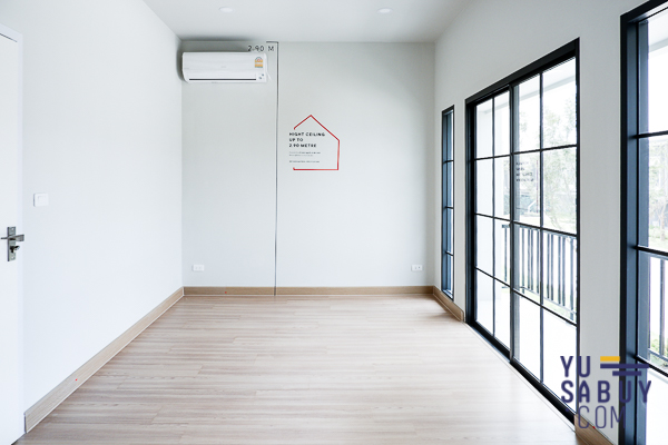 Britania วงแหวน-หทัยราษฎร์