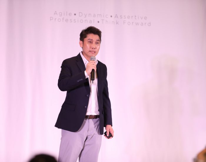 คุณปิติพงษ์ ไตรนุรักษ์ ประธานเจ้าหน้าที่บริหาร บริษัท วัน ออริจิ้น จำกัด