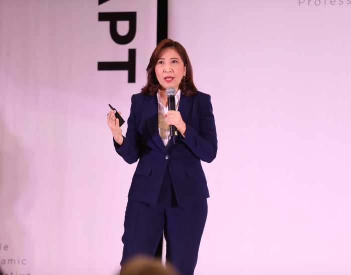 คุณอลิวัสสา พัฒนถาบุตร กรรมการผู้จัดการ บริษัท ซีบีอาร์อี ประเทศไทย จำกัด